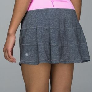Lululemon Pace Rival II Deep Coal Vintage Pink Skirt 8 Tall EUC